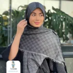 روسری کشمیر وسط خط طرح گوچی - تصویر 9