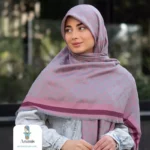 روسری کشمیر طرح LV پرچمی - تصویر 6