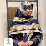 روسری ابریشم طرح دار قواره 135 - تصویر 2