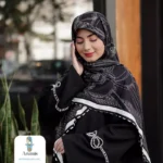 روسری ابریشم طرح دار مشکی سفید - تصویر 3