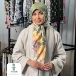 روسری ابریشم ژاکارد حاشیه سوزنی - تصویر 3