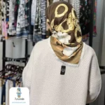 روسری ابریشم ژاکارد حاشیه سوزنی - تصویر 5