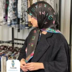 روسری ابریشم قواره 90 طرح LV - تصویر 4