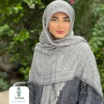روسری نخی طرح لووه - تصویر 9