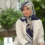 روسری ابریشم های کوالیتی حاشیه سوزنی