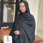 شال مشکی کشمیر طرح برند - تصویر 9