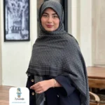 روسری تابستانی طرح مایکل کورس - تصویر 10