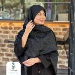 روسری کشمیر مشکی طرح مارک های متفاوت - تصویر 4
