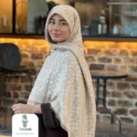 روسری کشمیر طرح کوچ چهار فصل - تصویر 8