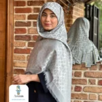 روسری کشمیر طرح کوچ چهار فصل - تصویر 14