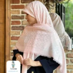 روسری کشمیر طرح کوچ چهار فصل - تصویر 18